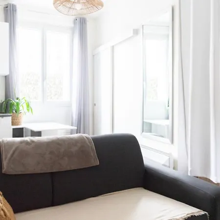 Apartment Comfortable Studio With Wifi In The Heart Of *